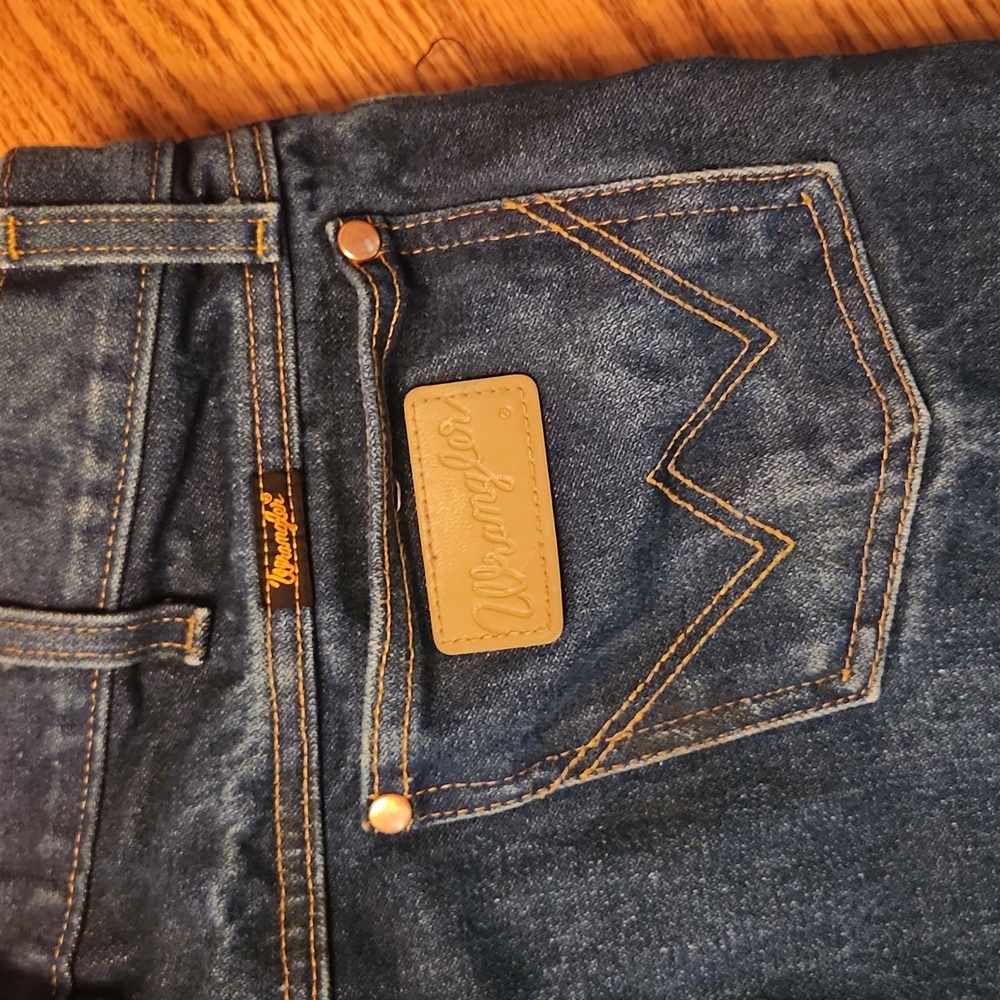 Wrangler 34/34 mens jeans bootcut